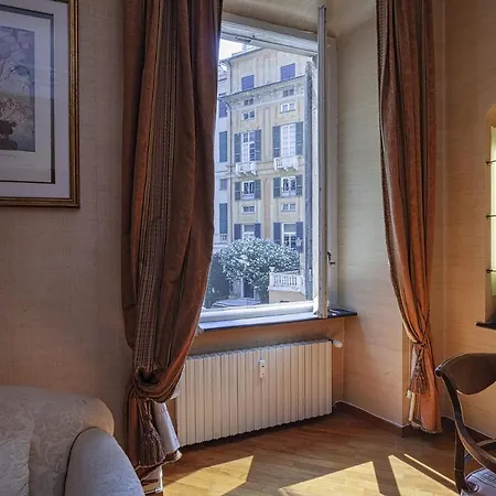Apartamento La Finestra Sul Cortile Di Via Roma By Wonderful Italy
