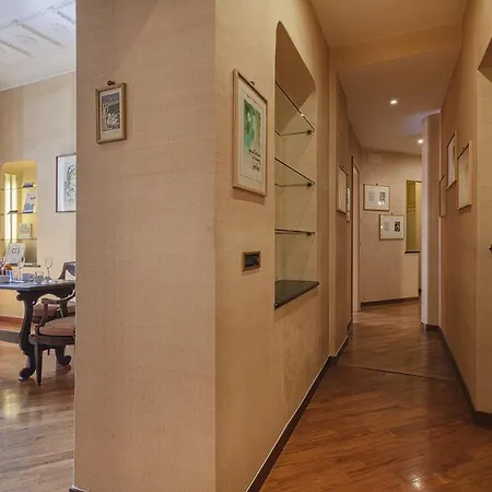 La Finestra Sul Cortile Di Via Roma By Wonderful Italy Apartment *