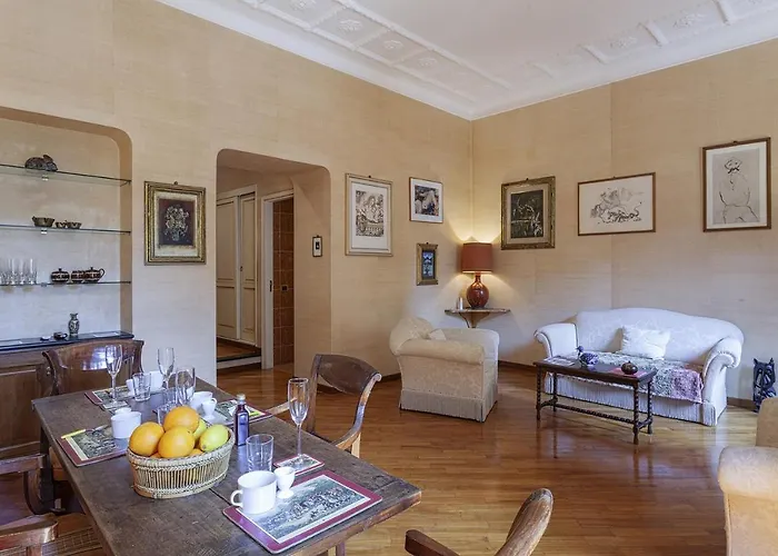 Apartmán La Finestra Sul Cortile Di Via Roma By Wonderful Italy *