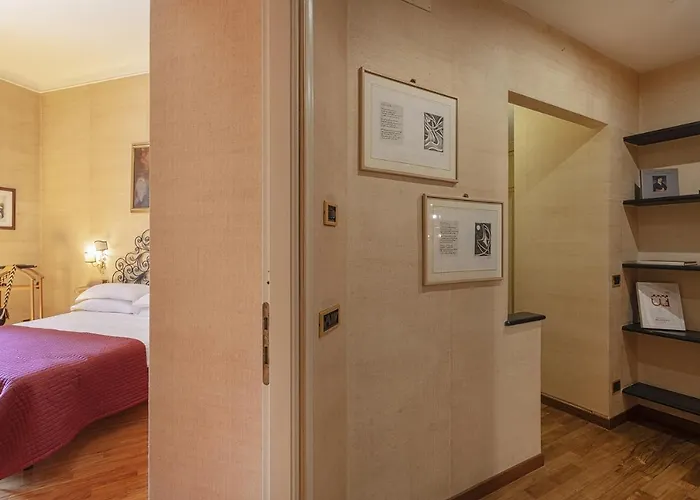 شقة La Finestra Sul Cortile Di Via Roma By Wonderful Italy *